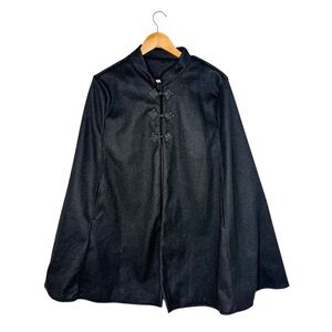 Woman’s 0XL Black Cape Coat Buckle Collar